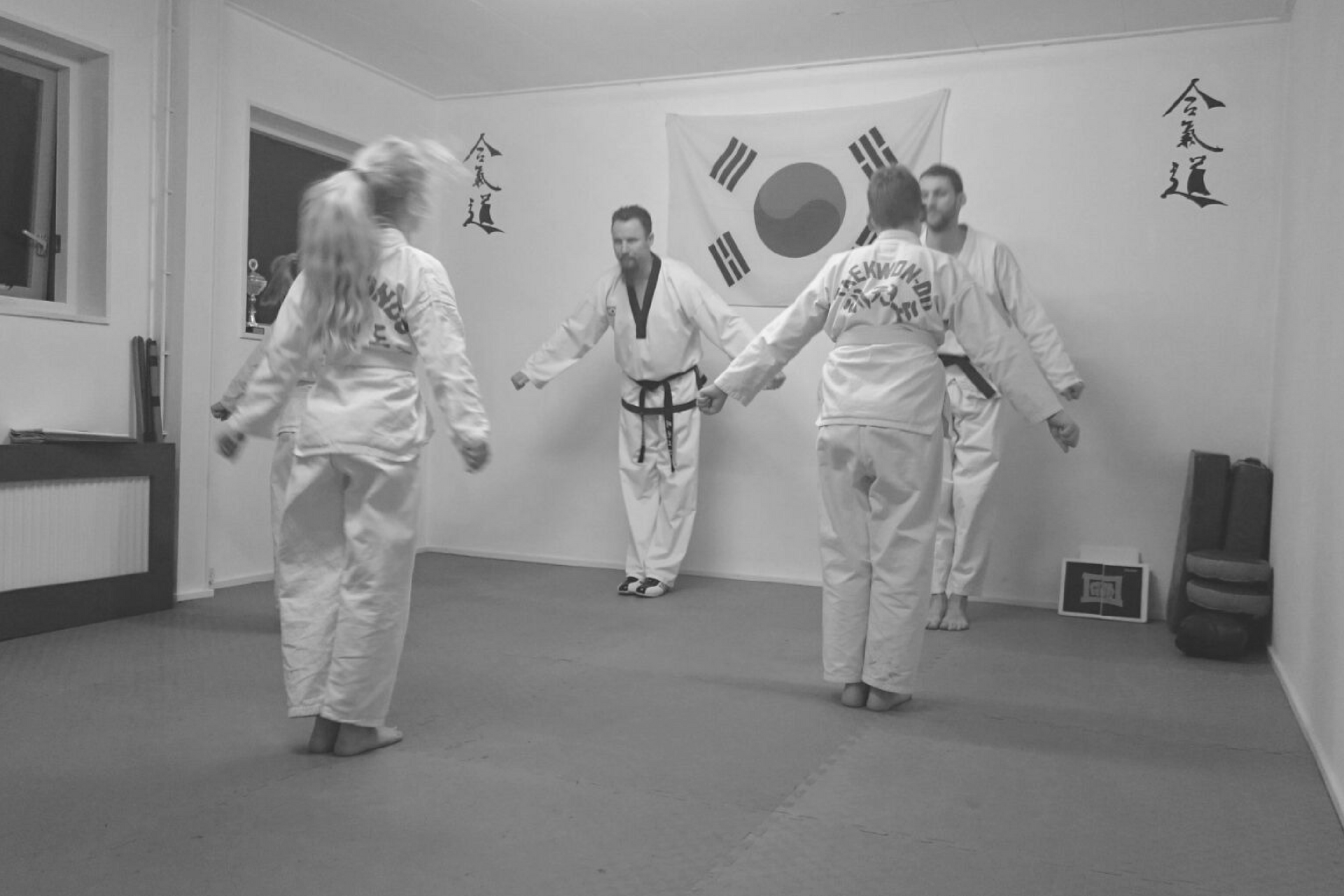 taekwondo training scholen lenn-ard sterk in eigen kracht